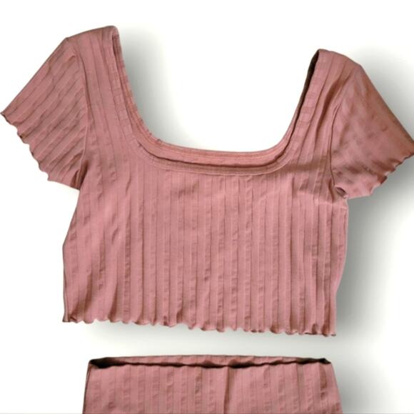 Aerie Offline 2 Piece Workout Set Size Large L Pink Top Shorts Ribbed Stretch - Picture 2 of 7